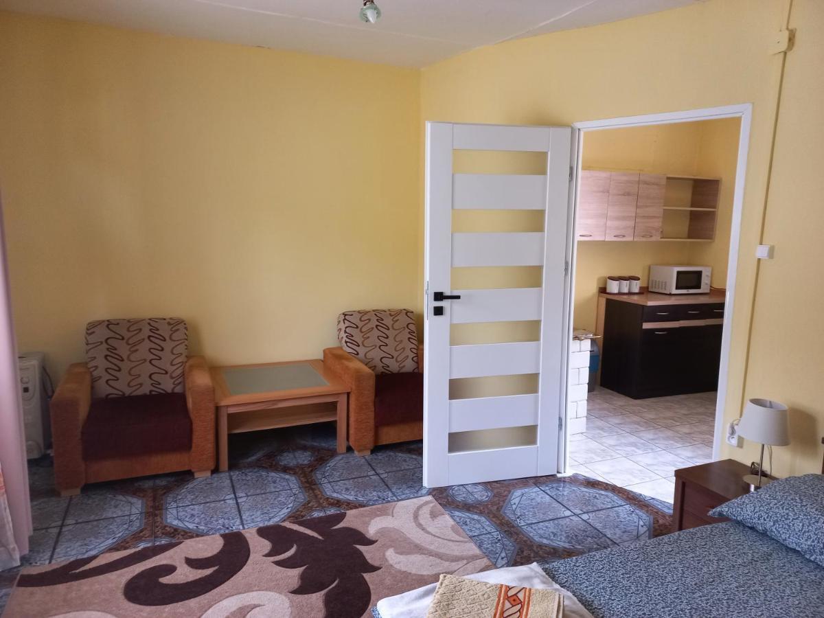 Domek U Jadzi Zwierzyniec Luaran gambar